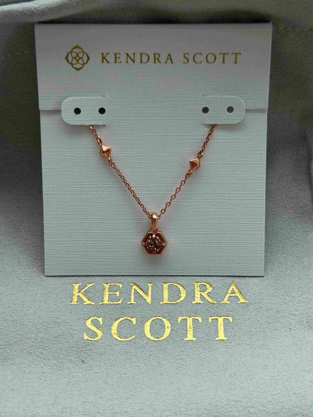 Kendra Scott Tess Rose Gold Crystal Cluster Pendant Necklace